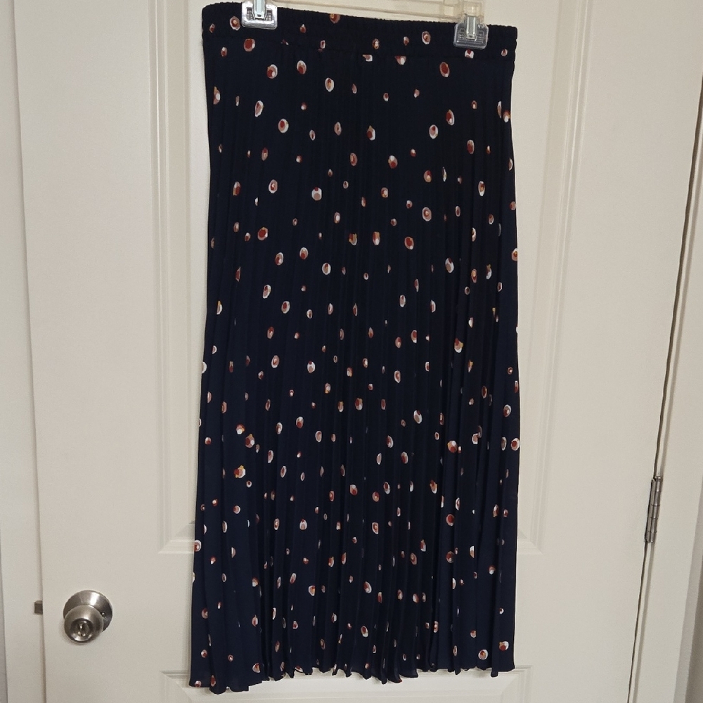 Max Studio Dark Blue Pleated Skirt with Dots